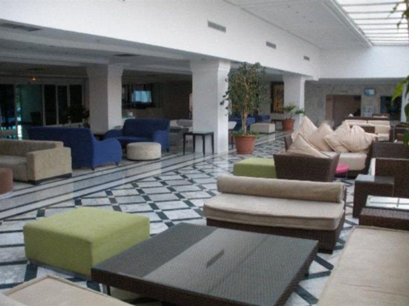 One Resort 莫纳斯提尔 外观 照片