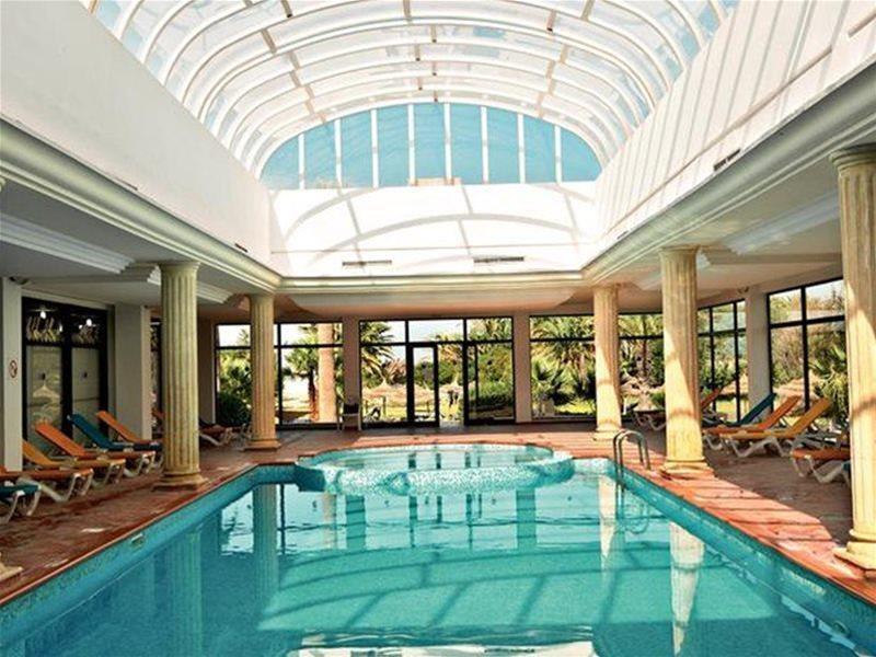 One Resort 莫纳斯提尔 外观 照片