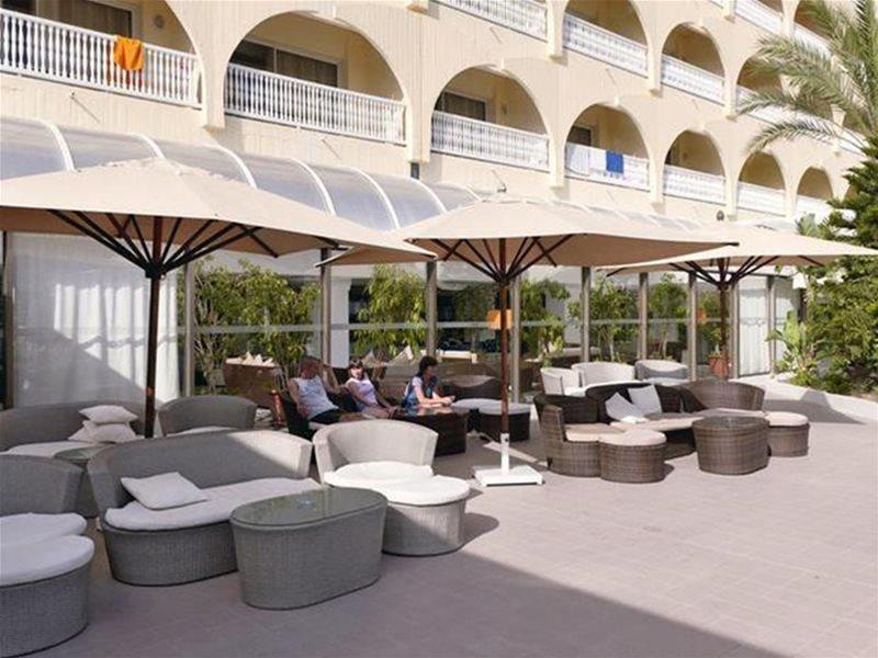 One Resort 莫纳斯提尔 外观 照片